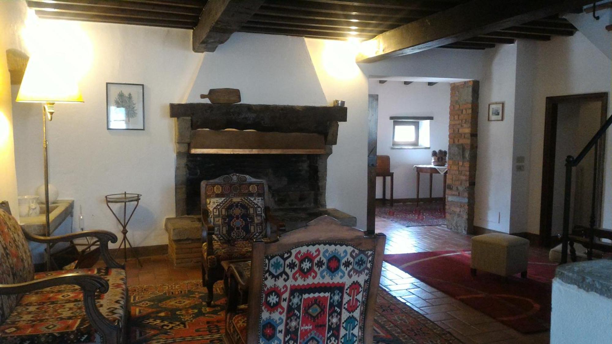 Villa La Nussa Capolona Szoba fotó